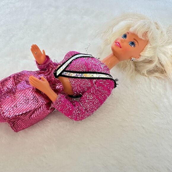 Barbie Dance Moves Fashion Doll Vintage 1994 90s Pink 1990s Outfit Retro Cute - Picture 13 of 13